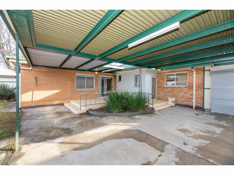1040 Sylvania Avenue, North Albury NSW 2640