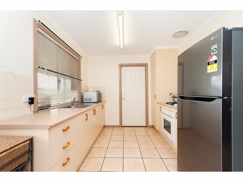 11 Oakmont Circuit, Wodonga VIC 3690