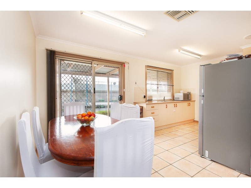 11 Oakmont Circuit, Wodonga VIC 3690