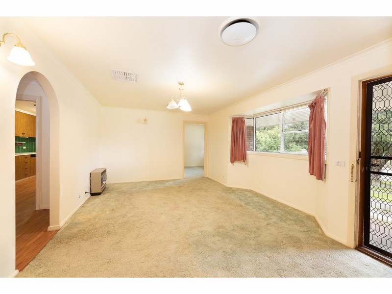 18 Benn Crescent, West Albury NSW 2640