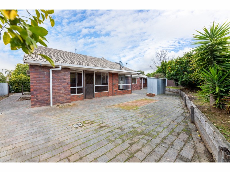 18 Benn Crescent, West Albury NSW 2640