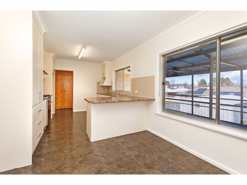 571 Buchhorn Street, Lavington NSW 2641