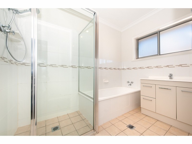 571 Buchhorn Street, Lavington NSW 2641