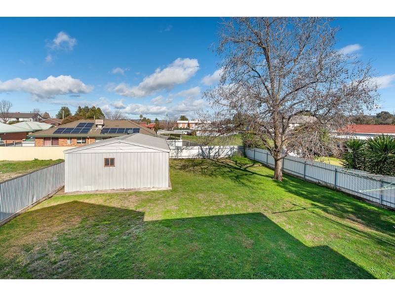 571 Buchhorn Street, Lavington NSW 2641