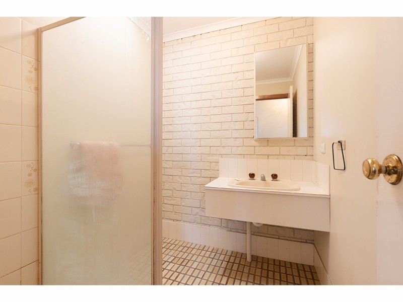 3/299 Kaitlers Road, Lavington NSW 2641