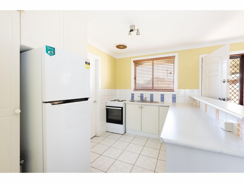 3/421 Bevan Street, Lavington NSW 2641