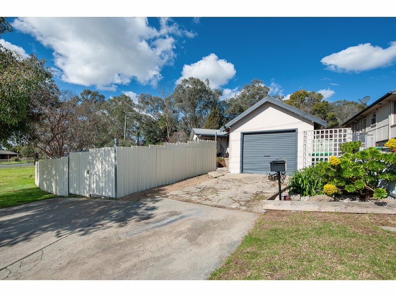 872 Watson Street, Glenroy NSW 2640