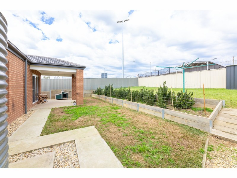 753 Centaur Road, Lavington NSW 2641