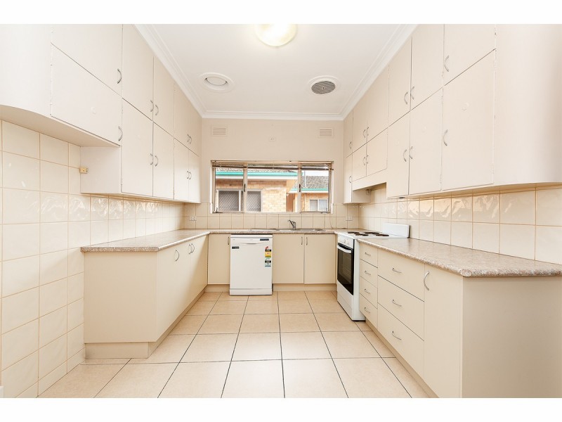 582 Poole Street, Albury NSW 2640