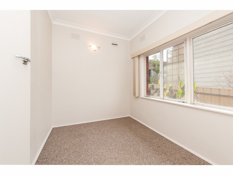 582 Poole Street, Albury NSW 2640