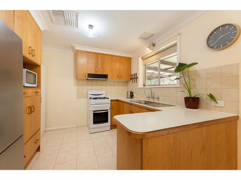 604 Krautz Street, Lavington NSW 2641