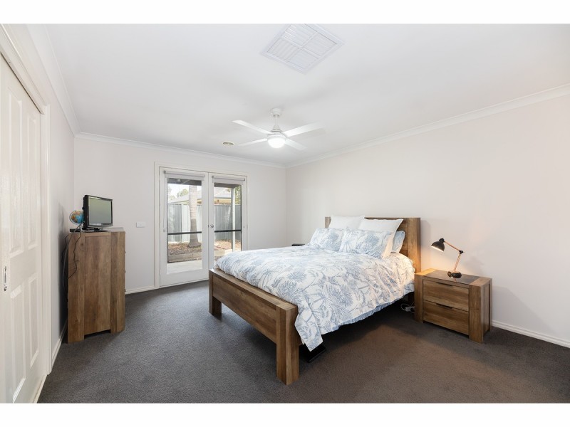 9 Wills Court, Thurgoona NSW 2640