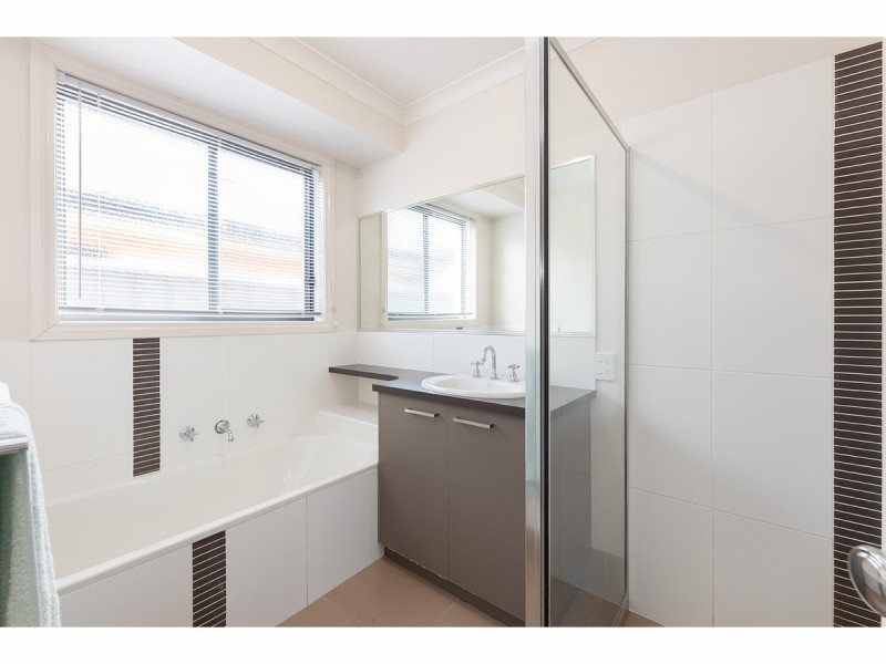 9 Wills Court, Thurgoona NSW 2640