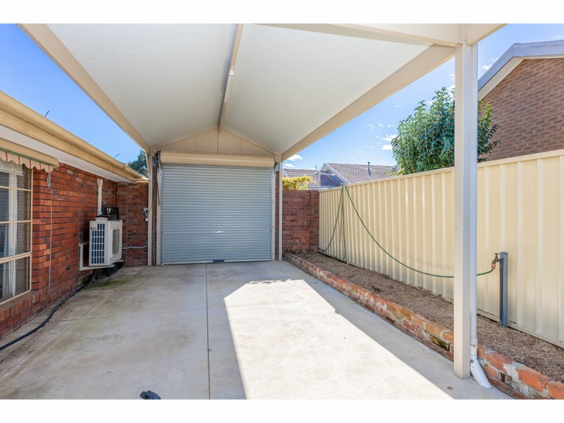 2/52 McMaster Avenue, Lavington NSW 2641