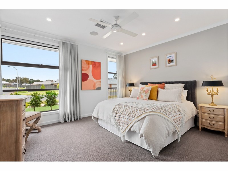 21 Yarrabee Drive, Wirlinga NSW 2640