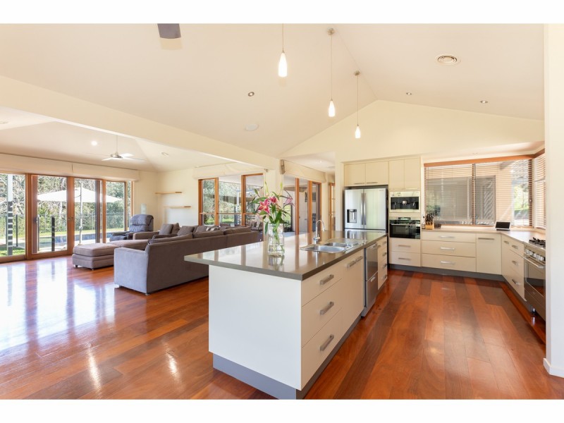 301 Splitters Creek Road, Splitters Creek NSW 2640