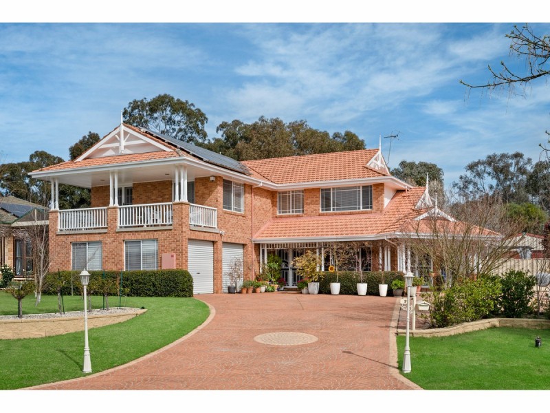 1 The Copse, Thurgoona NSW 2640
