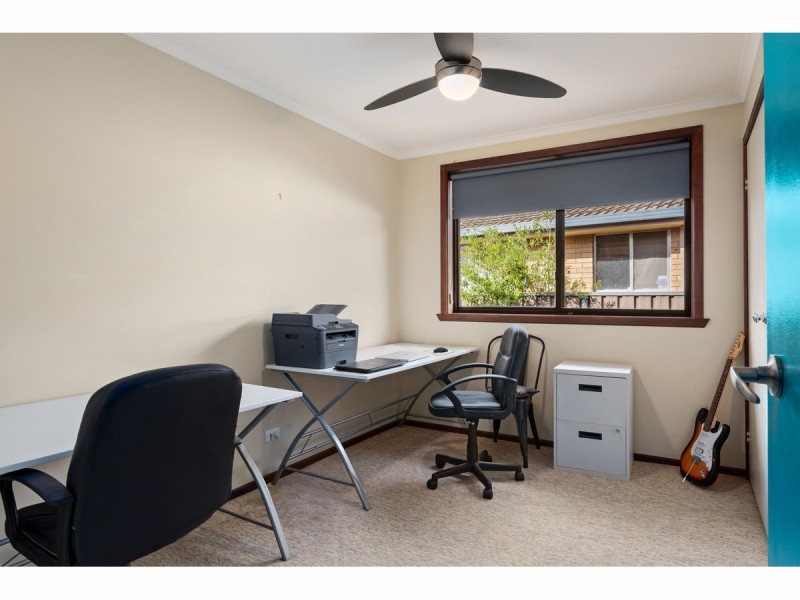 1/535 Margaret Place, Lavington NSW 2641
