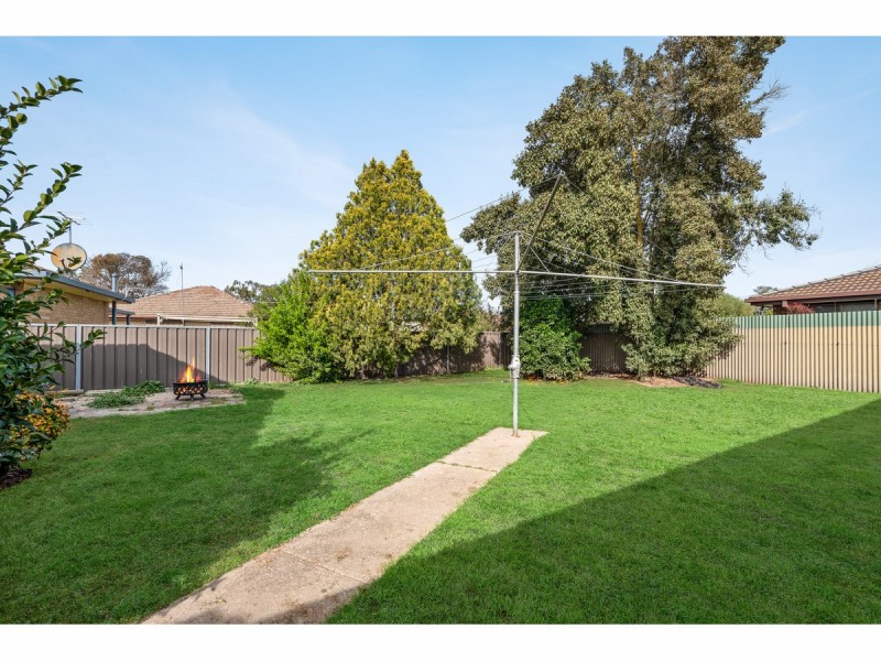 1/535 Margaret Place, Lavington NSW 2641