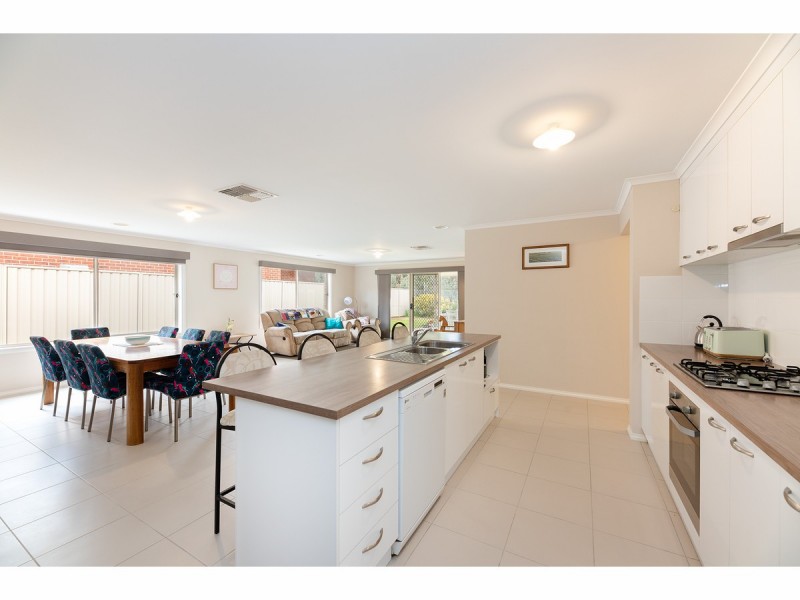 58 Whistler Concourse, Bandiana VIC 3694