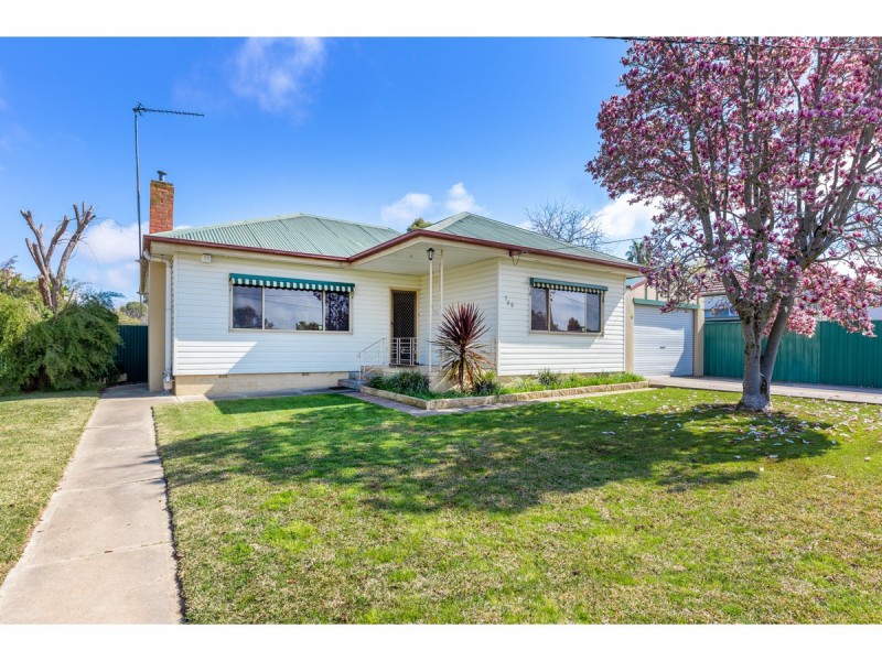 705 East Street, East Albury NSW 2640