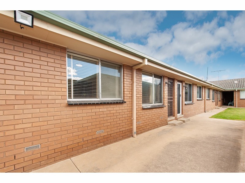 2/513 Alldis Avenue, Lavington NSW 2641