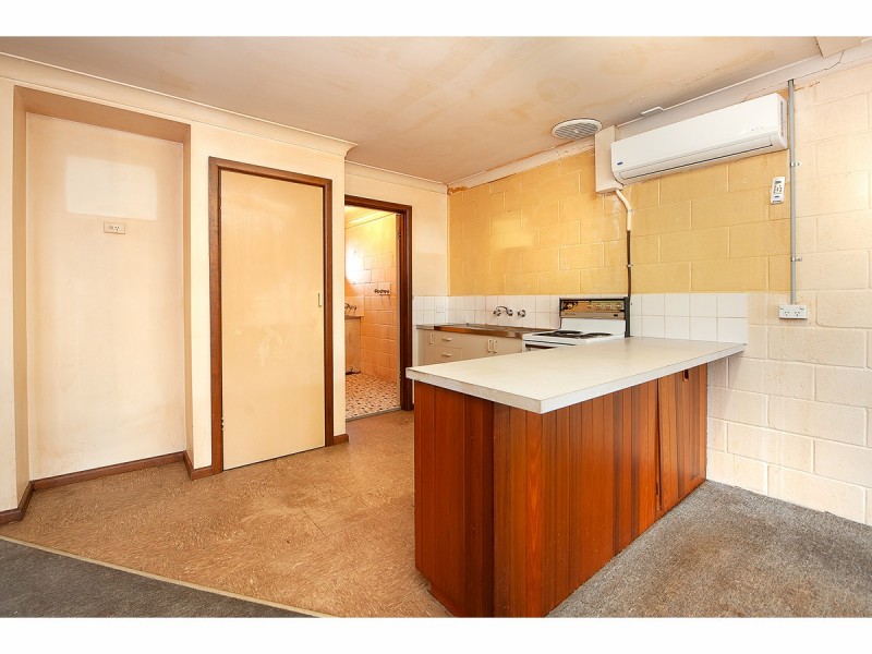 2/513 Alldis Avenue, Lavington NSW 2641