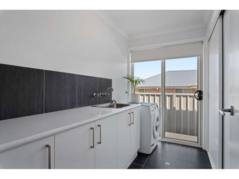 178 Ava Avenue, Thurgoona NSW 2640