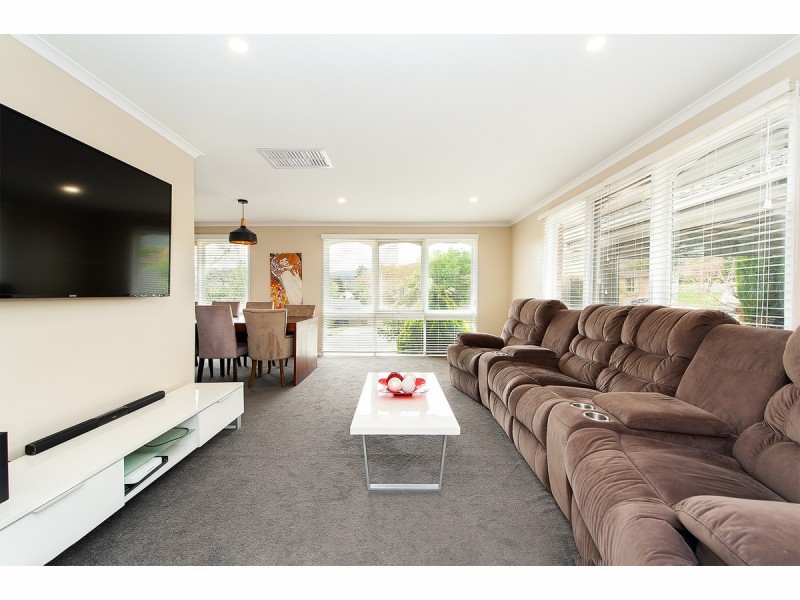 47 Western View Drive, West Albury NSW 2640