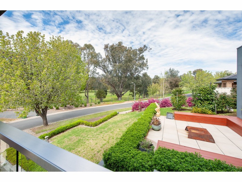 4 Cottlesloe Court, West Wodonga VIC 3690