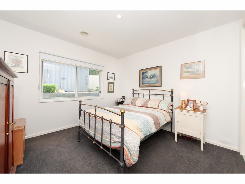 4 Cottlesloe Court, West Wodonga VIC 3690