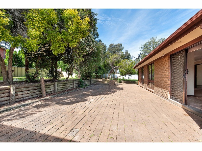 18 Buronga Drive, Springdale Heights NSW 2641