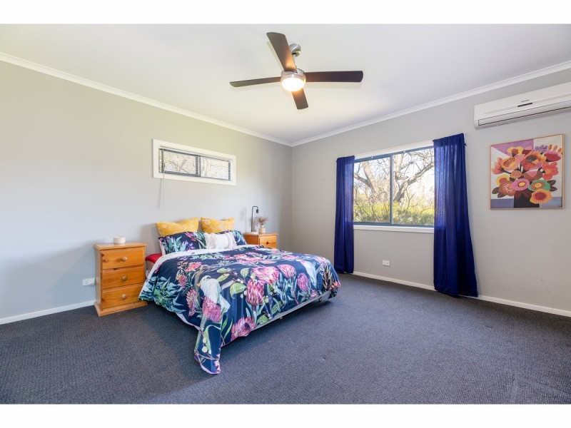 7 Hopetoun Street, Culcairn NSW 2660
