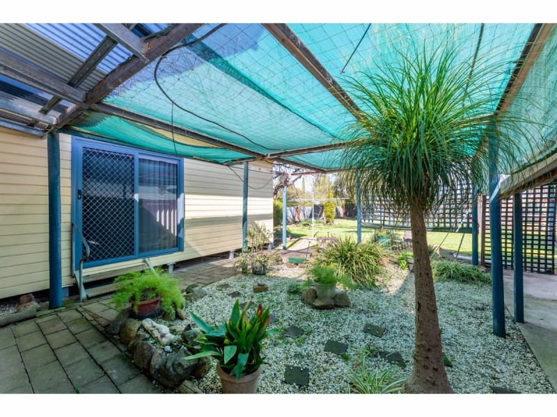 7 Hopetoun Street, Culcairn NSW 2660