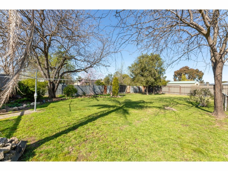 7 Hopetoun Street, Culcairn NSW 2660