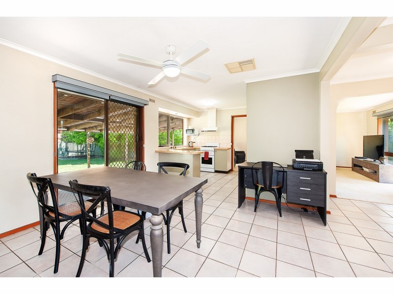 20 St Andrews Circuit, Thurgoona NSW 2640