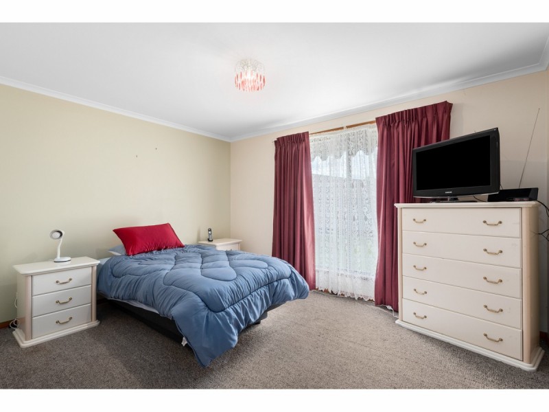 420 Schaefer Street, Lavington NSW 2641