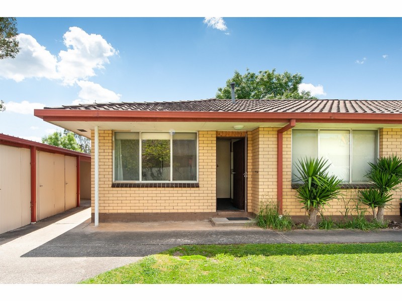 1-5/421 Urana Road, Lavington NSW 2641