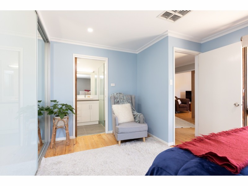 15 Amaroo Crescent, Wodonga VIC 3690