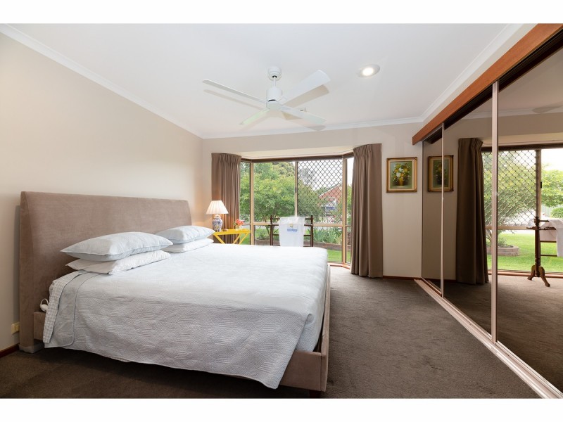 13 Worsley Place, Lavington NSW 2641