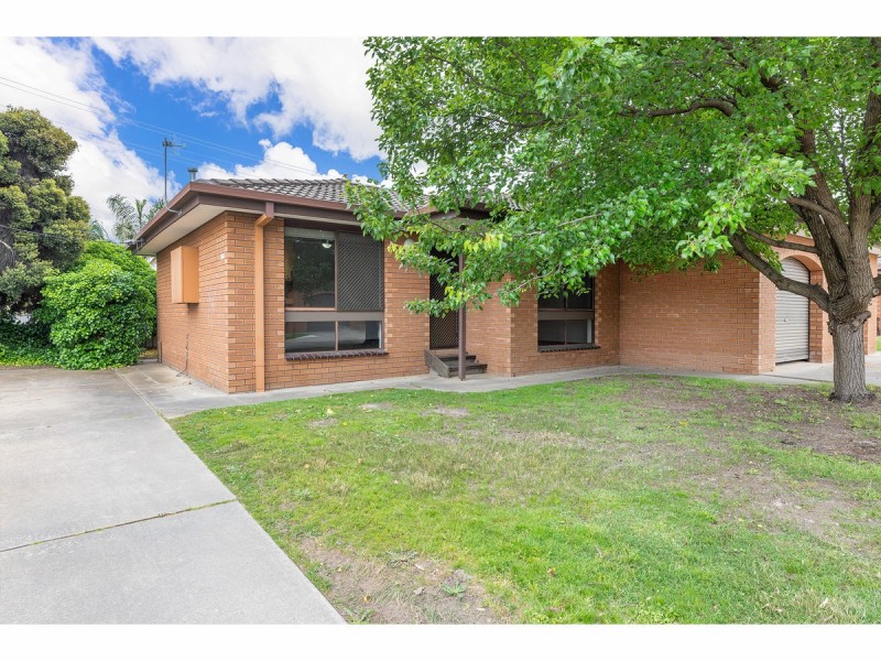 1/384 Kaylock Road, Lavington NSW 2641