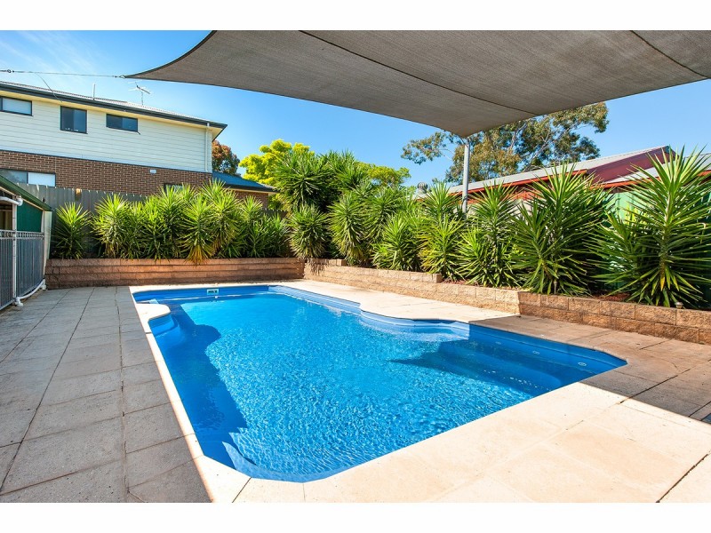 1 Manuka Court, Thurgoona NSW 2640