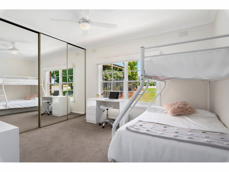 279 Highview Crescent, Lavington NSW 2641