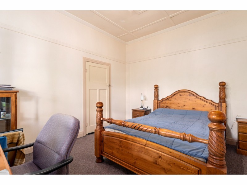 592 Poole Street, Albury NSW 2640