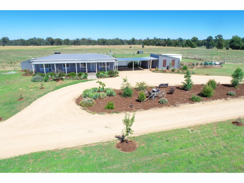 78 Henty Walla Road, Henty NSW 2658