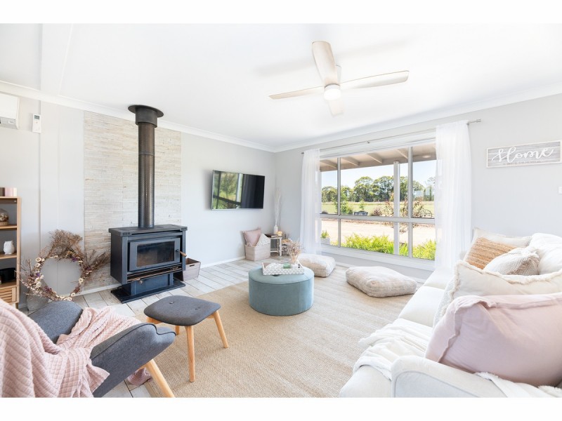 78 Henty Walla Road, Henty NSW 2658