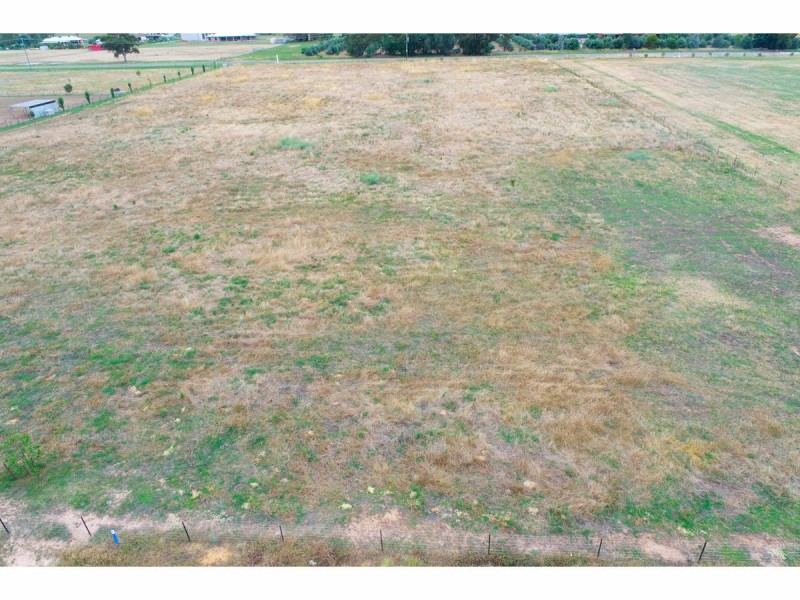 6 Sisters Lane, Howlong NSW 2643