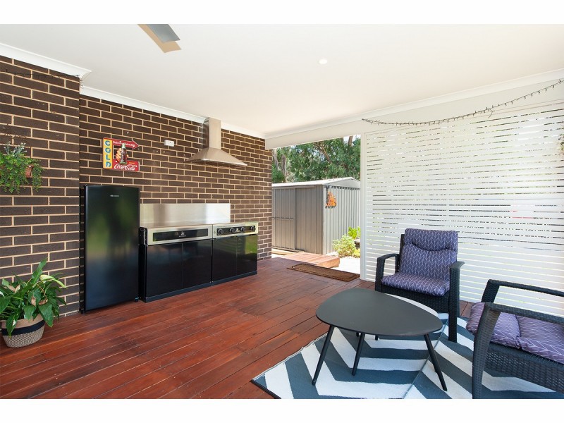 4 Stockyard Way, Thurgoona NSW 2640