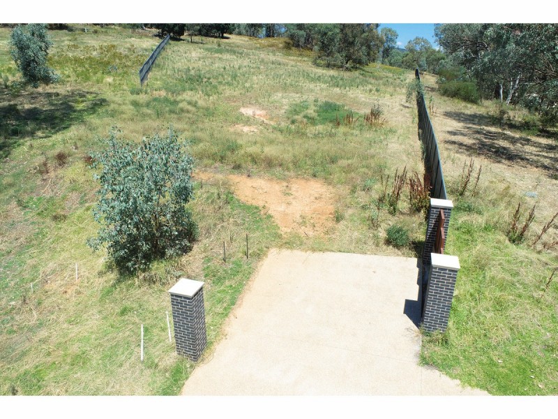 791 Pearsall Street, Hamilton Valley NSW 2641