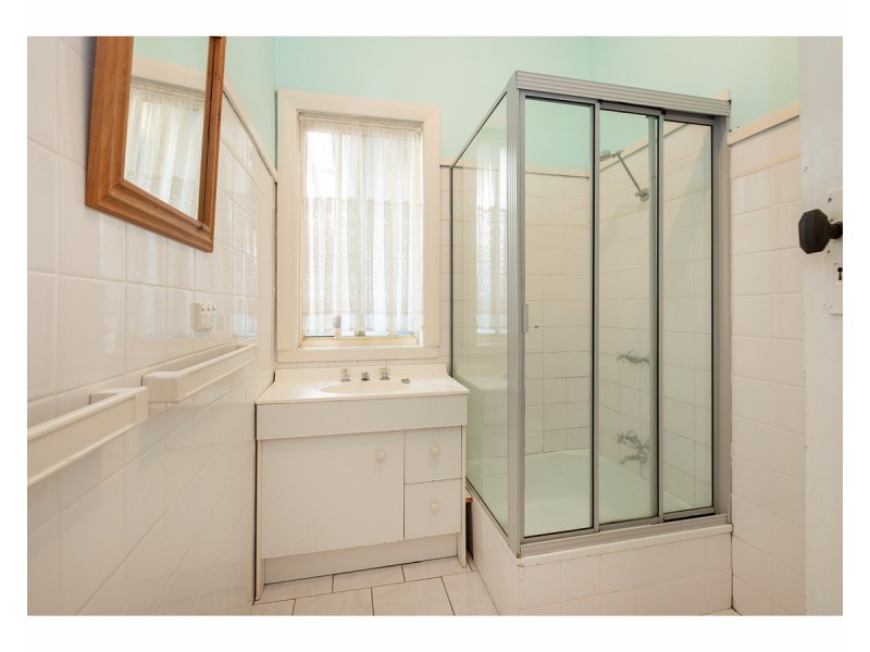 369 Macauley Street, South Albury NSW 2640